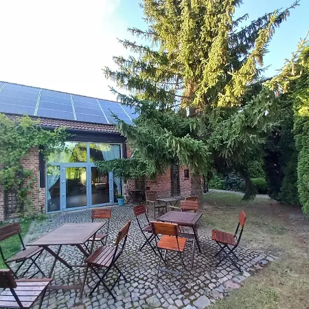 Avalon Polchowo Farmház