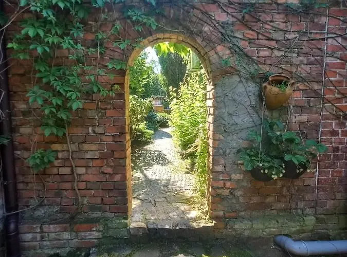 Avalon Polchowo * Kamien Pomorski